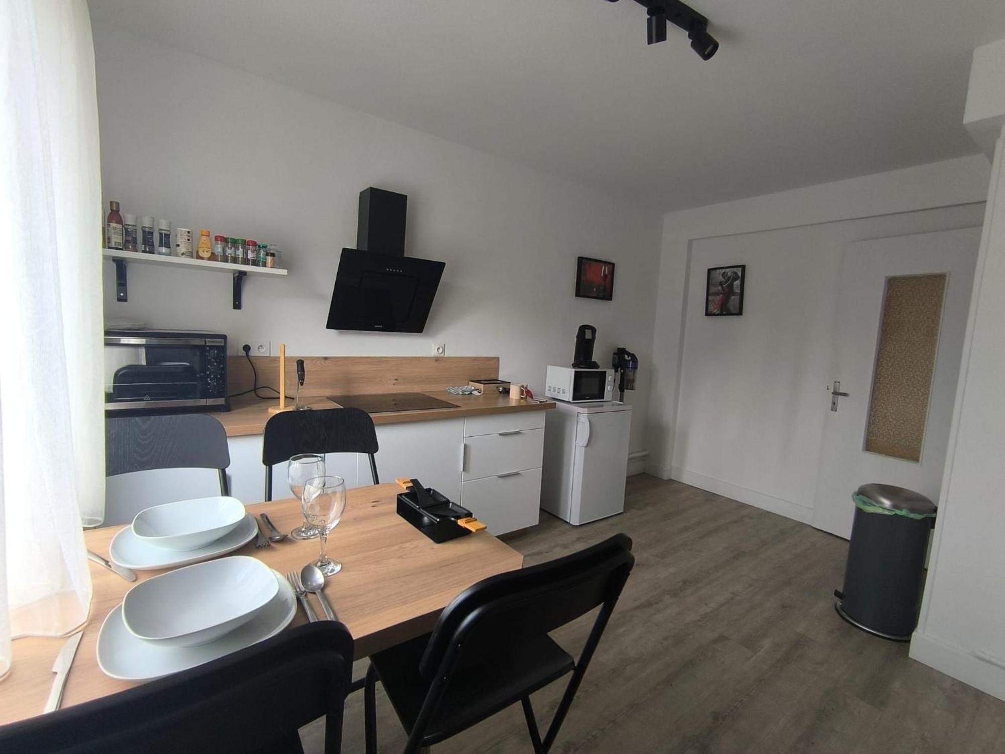 Romantic Cocon Home In Mulhouse Buitenkant foto