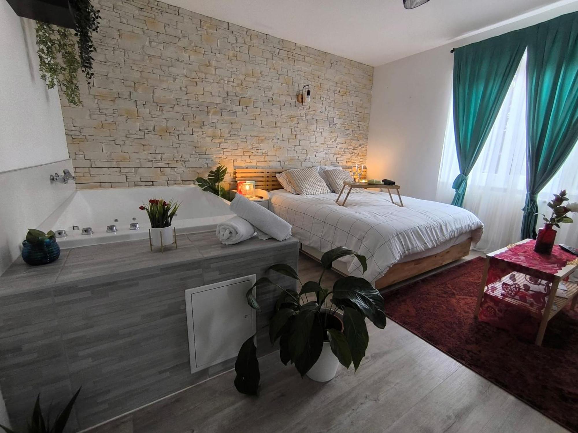 Romantic Cocon Home In Mulhouse Buitenkant foto